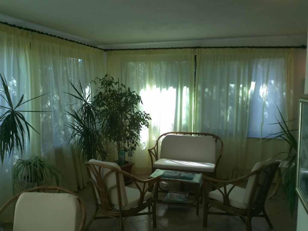 Hotel Abbaruja Olbia Exterior foto
